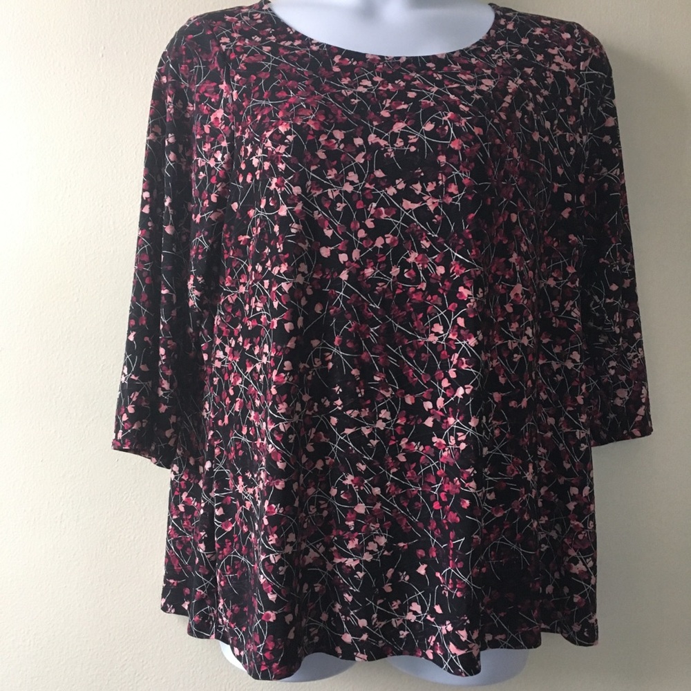 Croft and Barrow flower top-1X.